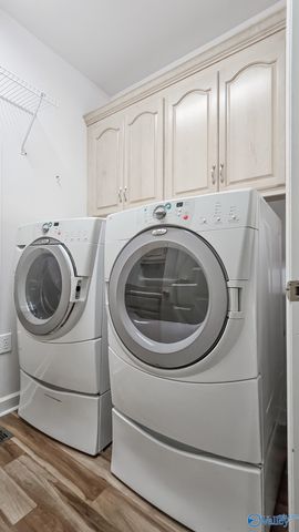 1684 Autumn Chase, Athens, AL 35613