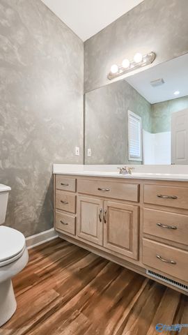 1684 Autumn Chase, Athens, AL 35613