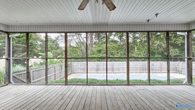 1684 Autumn Chase, Athens, AL 35613