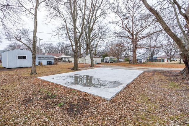 311 S Grant Street, Erie, KS 66733