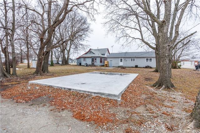 311 S Grant Street, Erie, KS 66733