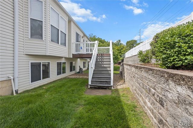 3453 Truman Terrace Drive 10, St Charles, MO 63301