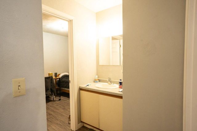 410 10th STREET N, La Crosse, WI 54601