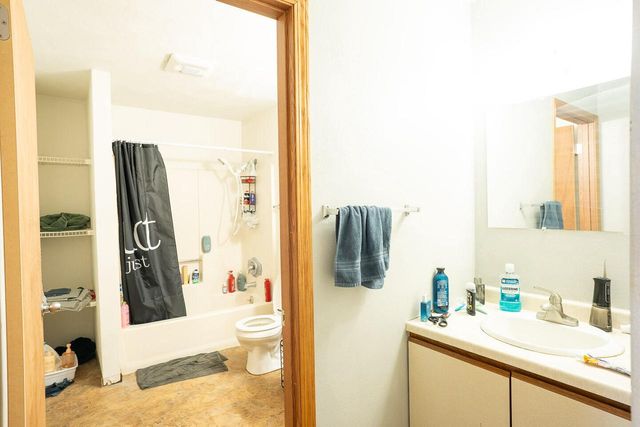 410 10th STREET N, La Crosse, WI 54601