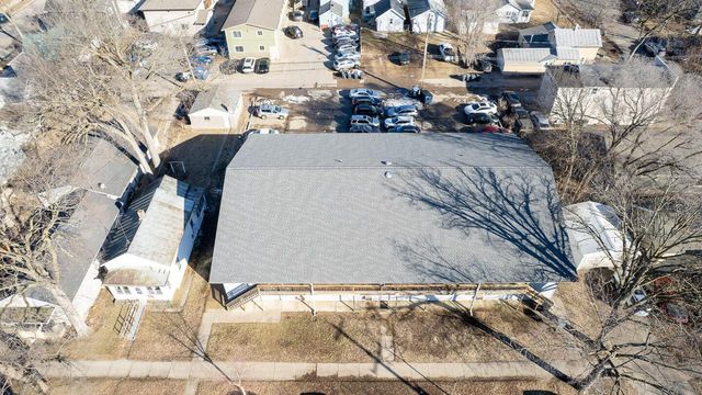 410 10th STREET N, La Crosse, WI 54601