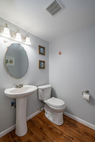 1010 Stoneybrook Trail 1010 Stoneybrook Trail, Fairborn, OH 45324