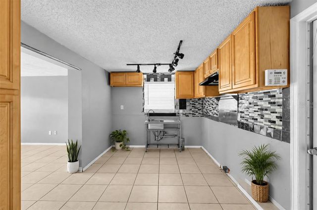 1300 MAYBURY DRIVE, Holiday, FL 34691