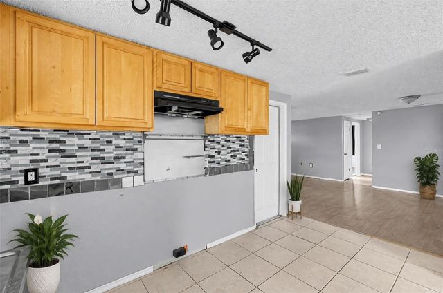 1300 MAYBURY DRIVE, Holiday, FL 34691