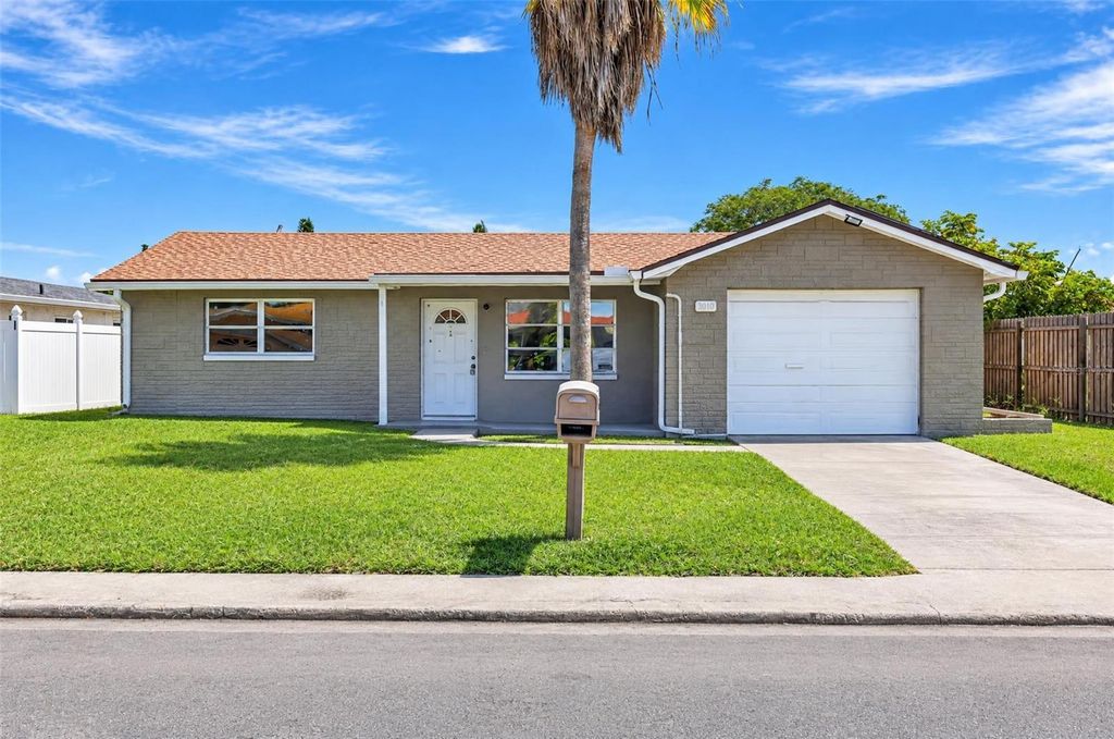 1300 MAYBURY DRIVE, Holiday, FL 34691