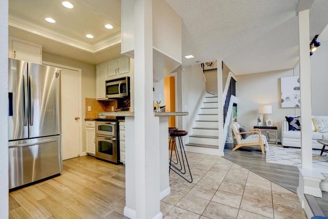 44 Redding Road, Campbell, CA 95008