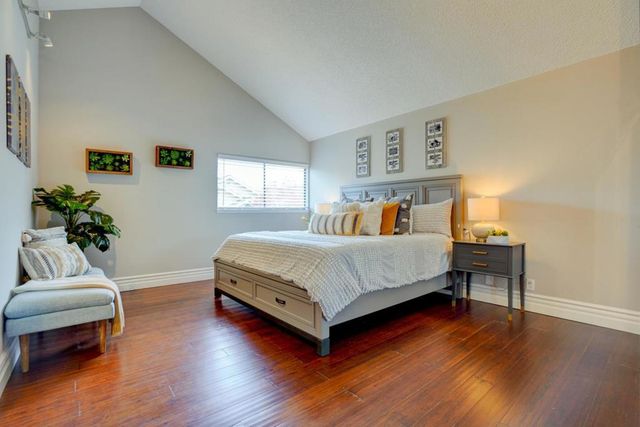 44 Redding Road, Campbell, CA 95008