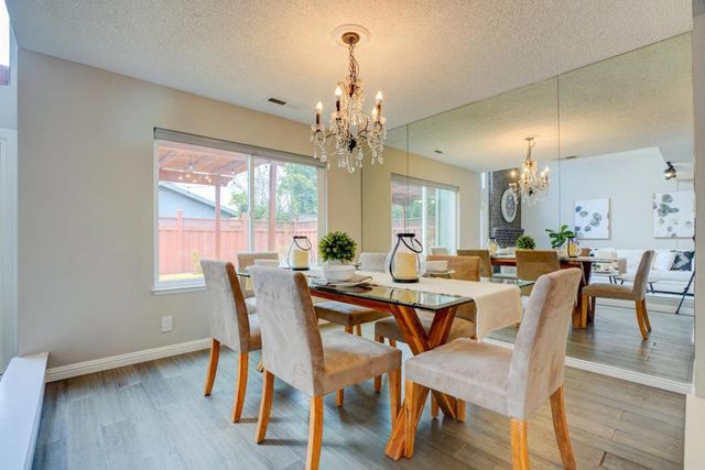 44 Redding Road, Campbell, CA 95008