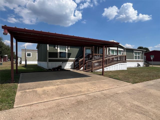 2300 Ward Bend Rd 826H, Sealy, TX 77474