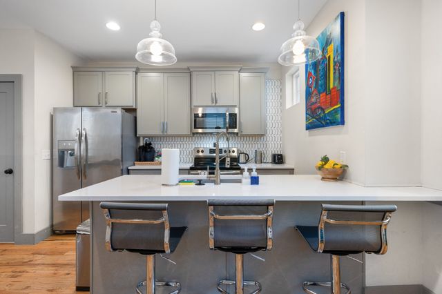 4908 Delaware Ave D, Nashville, TN 37209