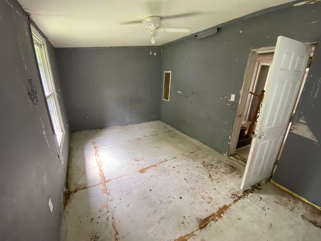 91 munroe Street, Franklin, NH 03235