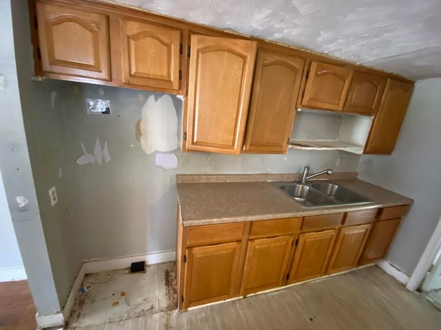 91 munroe Street, Franklin, NH 03235