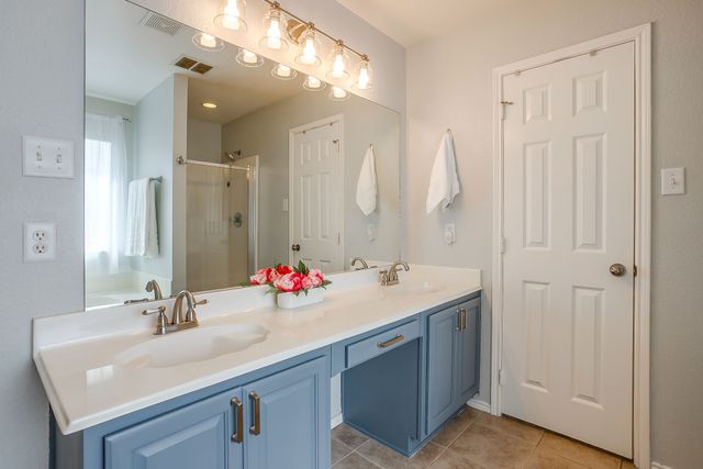 1151 Whispering Meadows, Crowley, TX 76036