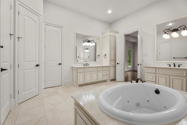 27715 E Benders Landing Boulevard, Spring, TX 77386