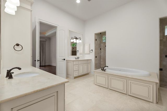 27715 E Benders Landing Boulevard, Spring, TX 77386