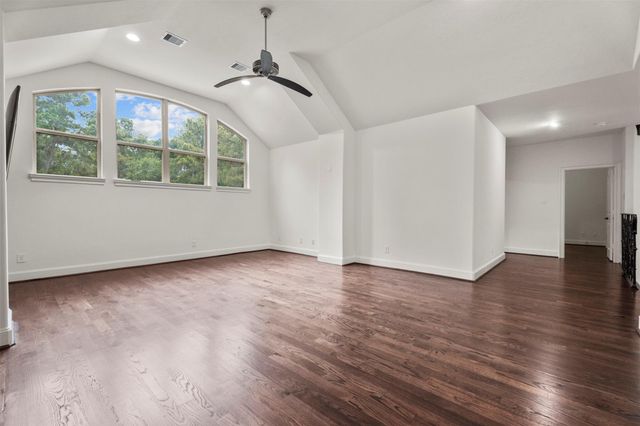 27715 E Benders Landing Boulevard, Spring, TX 77386