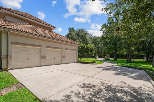 27715 E Benders Landing Boulevard, Spring, TX 77386