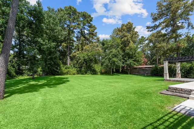 27715 E Benders Landing Boulevard, Spring, TX 77386