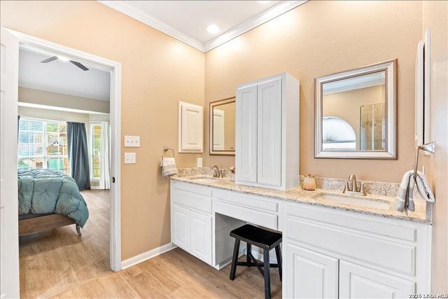18306 Edwards Oaks, San Antonio, TX 78259