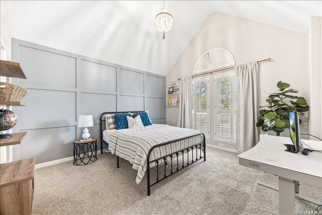 18306 Edwards Oaks, San Antonio, TX 78259