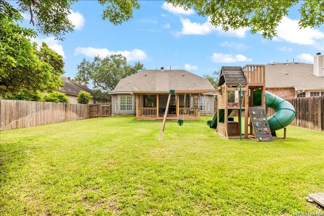18306 Edwards Oaks, San Antonio, TX 78259