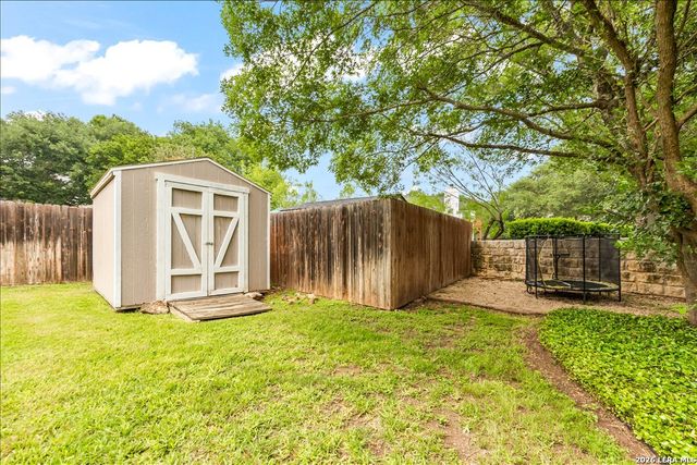 18306 Edwards Oaks, San Antonio, TX 78259