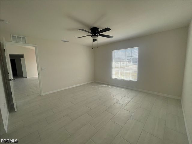 2828 NW 22nd AVE, Cape Coral, FL 33993