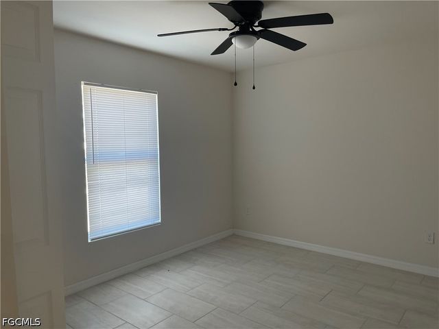 2828 NW 22nd AVE, Cape Coral, FL 33993