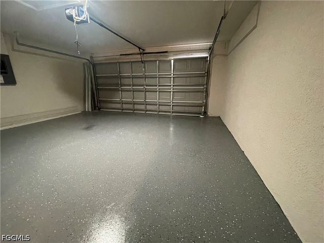 2828 NW 22nd AVE, Cape Coral, FL 33993