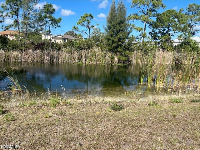 2828 NW 22nd AVE, Cape Coral, FL 33993