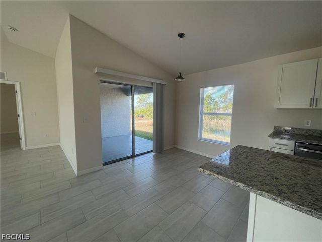 2828 NW 22nd AVE, Cape Coral, FL 33993