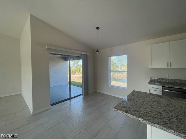 2828 NW 22nd AVE, Cape Coral, FL 33993