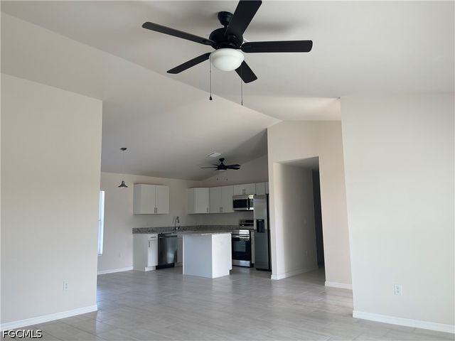 2828 NW 22nd AVE, Cape Coral, FL 33993