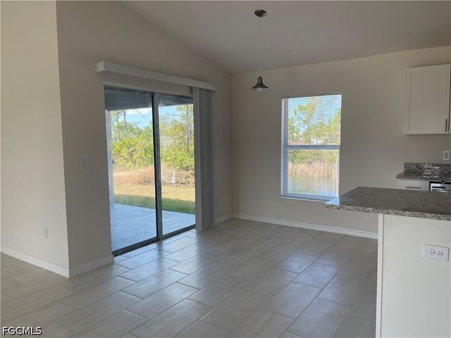 2828 NW 22nd AVE, Cape Coral, FL 33993