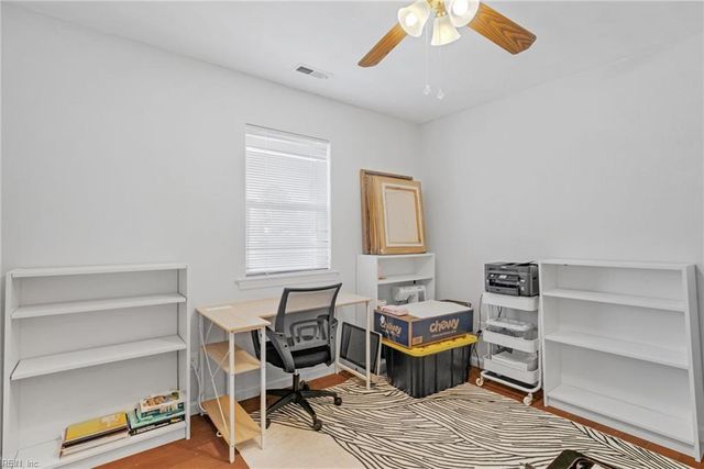 3860 Tiffany LN, Virginia Beach, VA 23456