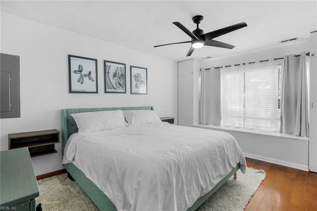 3860 Tiffany LN, Virginia Beach, VA 23456