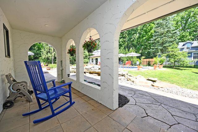 725 Greenville Avenue, Glendale, OH 45246