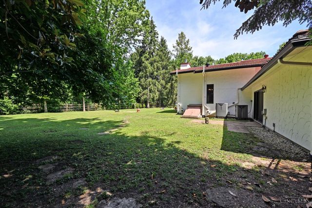725 Greenville Avenue, Glendale, OH 45246
