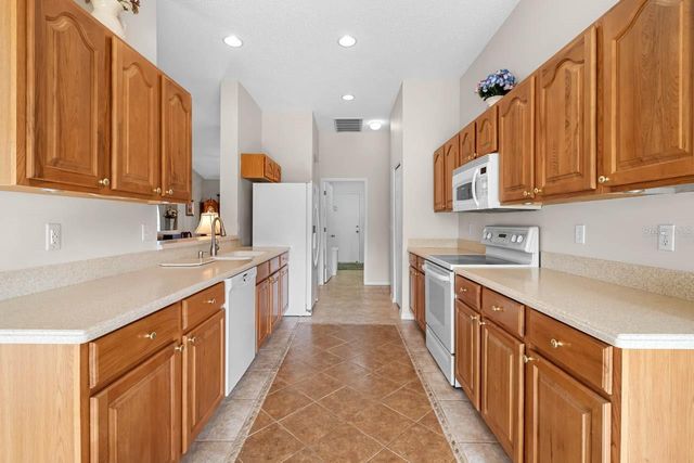 2341 W DEL WEBB BOULEVARD, Sun City Center, FL 33573