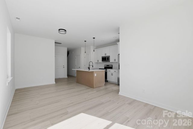 659 Stillgreen Lane, Charlotte, NC 28214