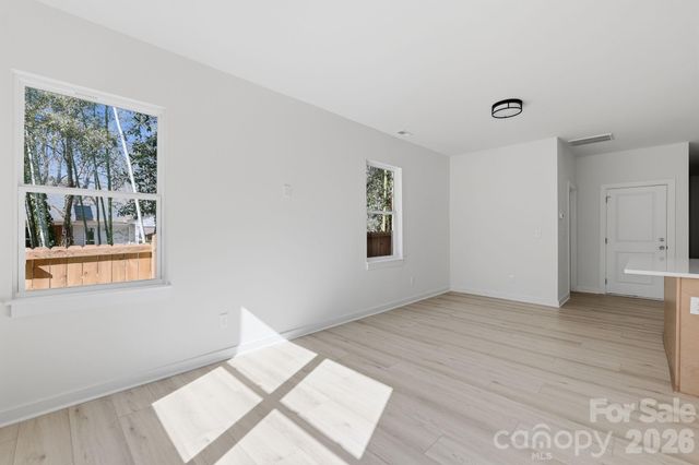 659 Stillgreen Lane, Charlotte, NC 28214