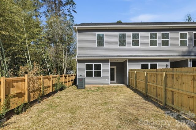 659 Stillgreen Lane, Charlotte, NC 28214