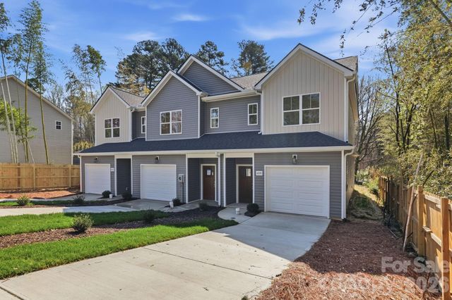 659 Stillgreen Lane, Charlotte, NC 28214