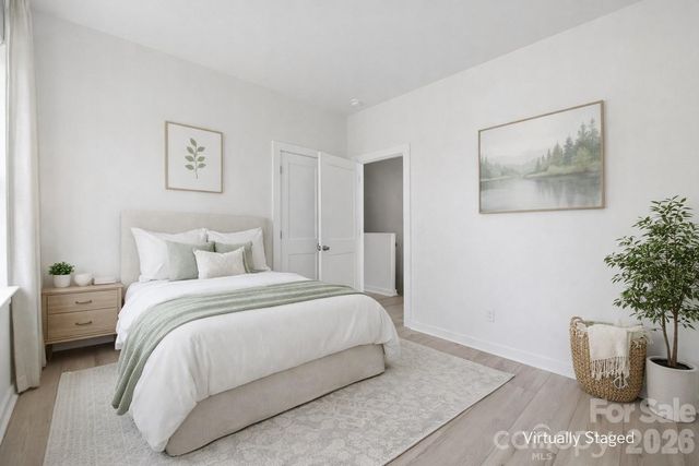 659 Stillgreen Lane, Charlotte, NC 28214