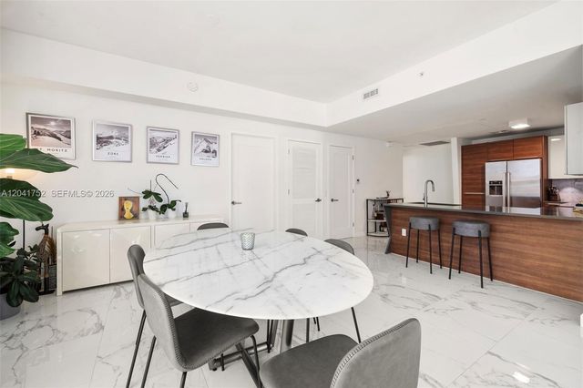 601 NE 27th St 1001, Miami, FL 33137