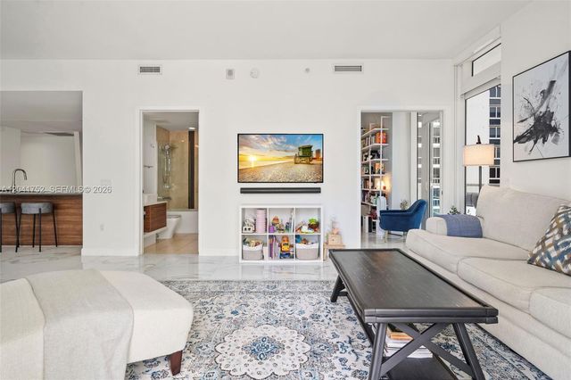 601 NE 27th St 1001, Miami, FL 33137